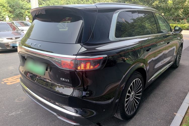 Used Hima AITO M8 2025 Extended-Range Ultra Version 53.4 kWh 6-Seater Edition Rear Right 45 Deg