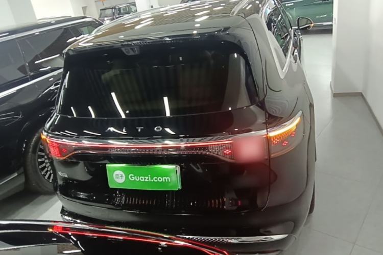 Used Hima AITO M8 2025 Extended-Range Ultra Version 53.4 kWh 6-Seater Edition Rear