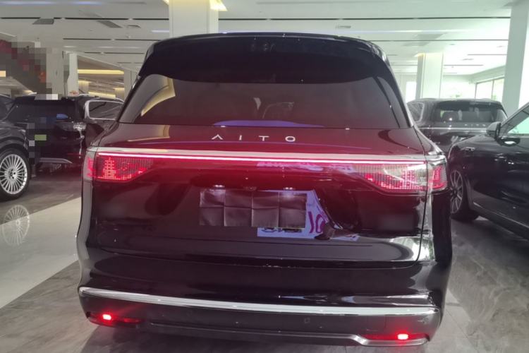 Used Hima AITO M8 2025 Extended-Range Ultra Version 53.4 kWh 6-Seater Edition Rear