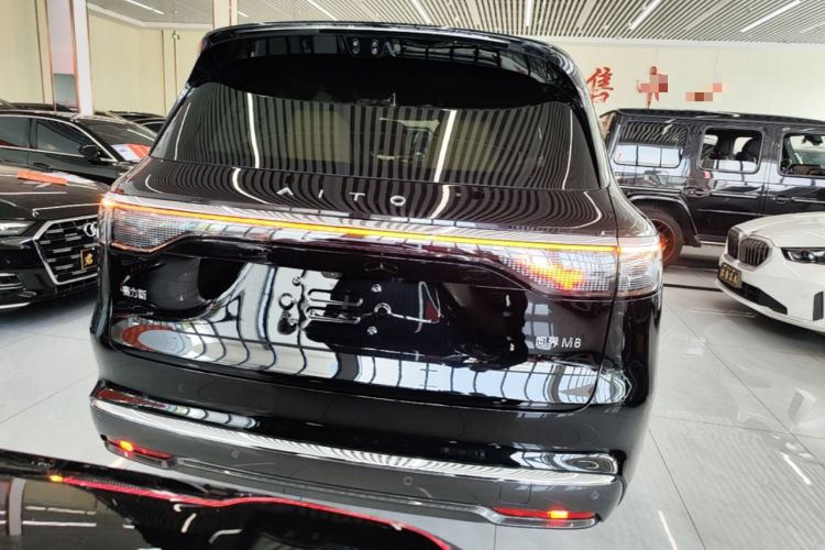 Used Hima AITO M8 2025 Extended-Range Ultra Version 53.4 kWh 6-Seater Edition Rear