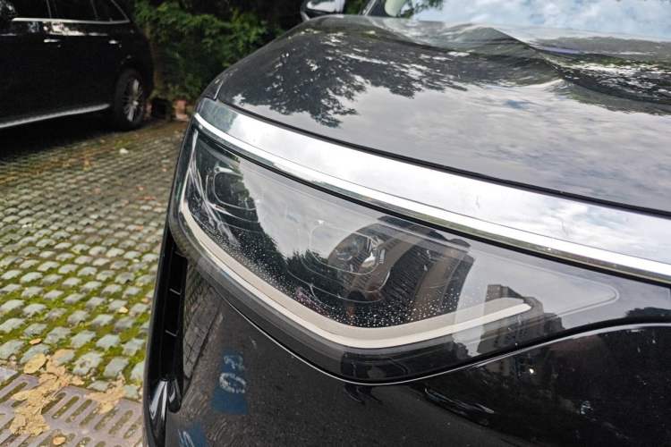 Used Hima AITO M8 2025 Extended-Range Max+ Version 53.4 kWh 6-Seater Edition Right Front Headlight