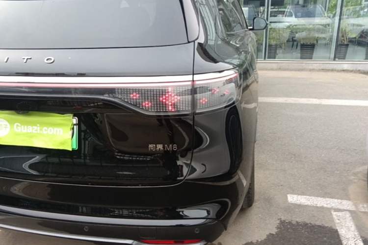 Used Hima AITO M8 2025 Extended-Range Ultra Version 53.4 kWh 5-Seater Edition Right Rear Taillight