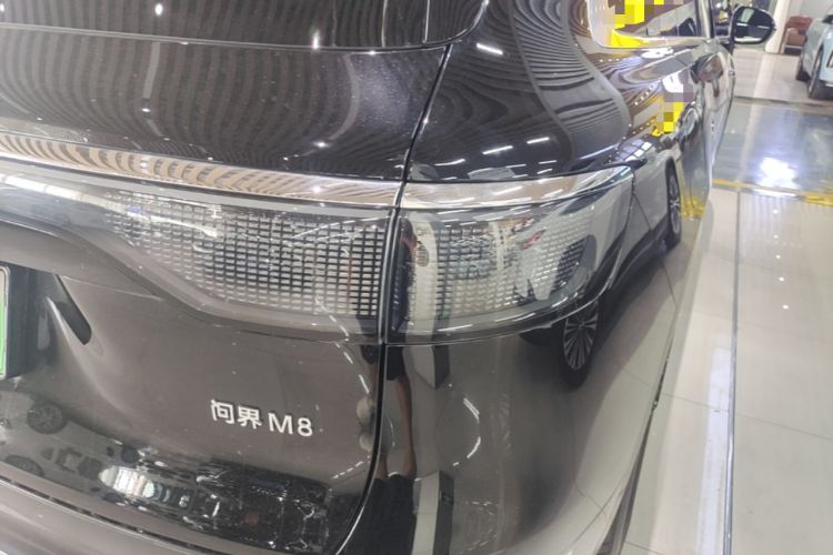 Used Hima AITO M8 2025 Extended-Range Max+ Version 53.4 kWh 6-Seater Edition Right Rear Taillight