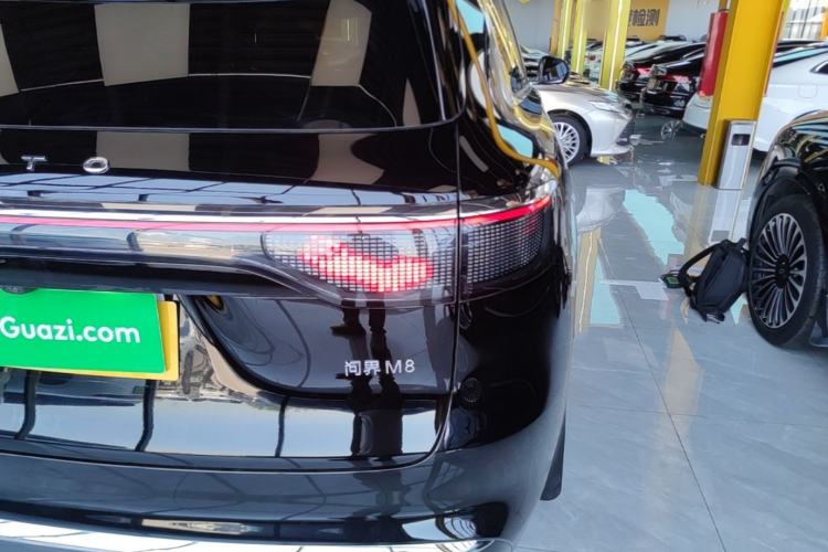 Used Hima AITO M8 2025 Extended-Range Max+ Version 53.4 kWh 5-Seater Edition Right Rear Taillight