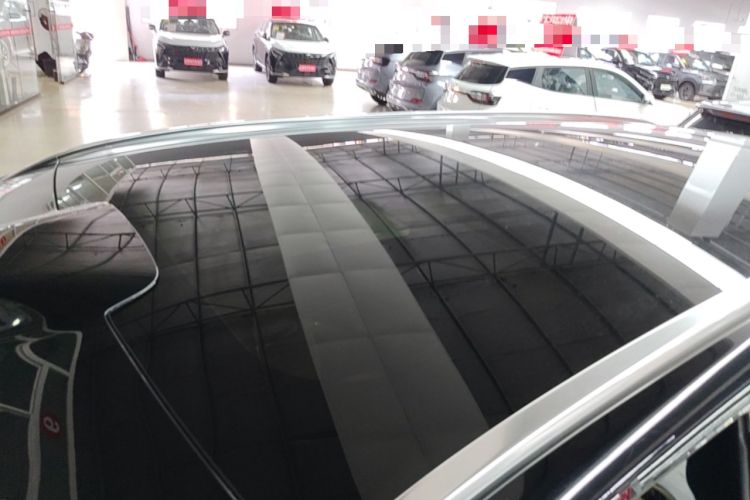 Used Hima AITO M8 2025 Extended-Range Max+ Version 53.4 kWh 6-Seater Edition Roof
