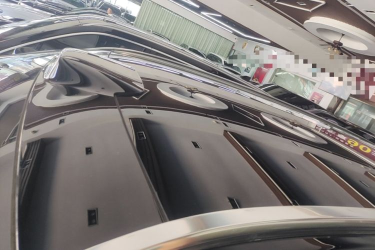 Used Hima AITO M8 2025 Extended-Range Ultra Version 53.4 kWh 6-Seater Edition Roof