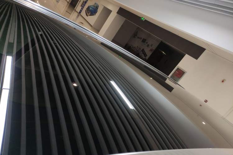 Used Hima AITO M8  Roof