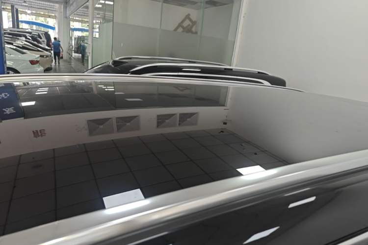 Used Hima AITO M8 2025 Extended-Range Max+ Version 53.4 kWh 6-Seater Edition Roof