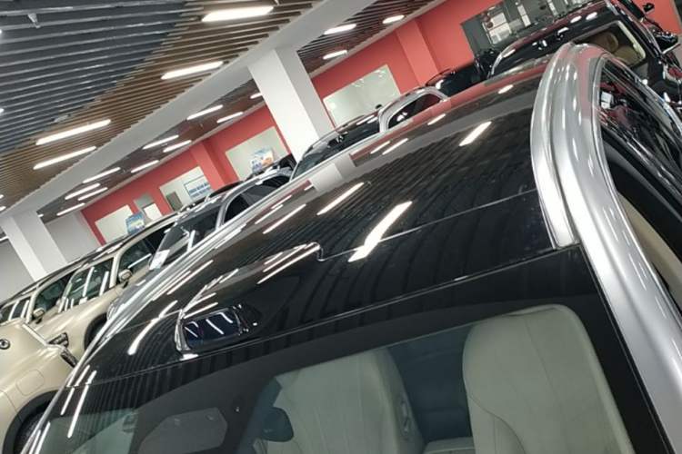 Used Hima AITO M8 2025 Extended-Range Max+ Version 53.4 kWh 5-Seater Edition Roof