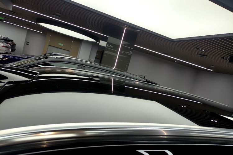 Used Hima AITO M8 2025 Extended-Range Max+ Version 53.4 kWh 6-Seater Edition Roof
