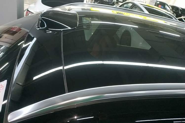 Used Hima AITO M8 2025 Extended-Range Max+ Version 53.4 kWh 6-Seater Edition Roof