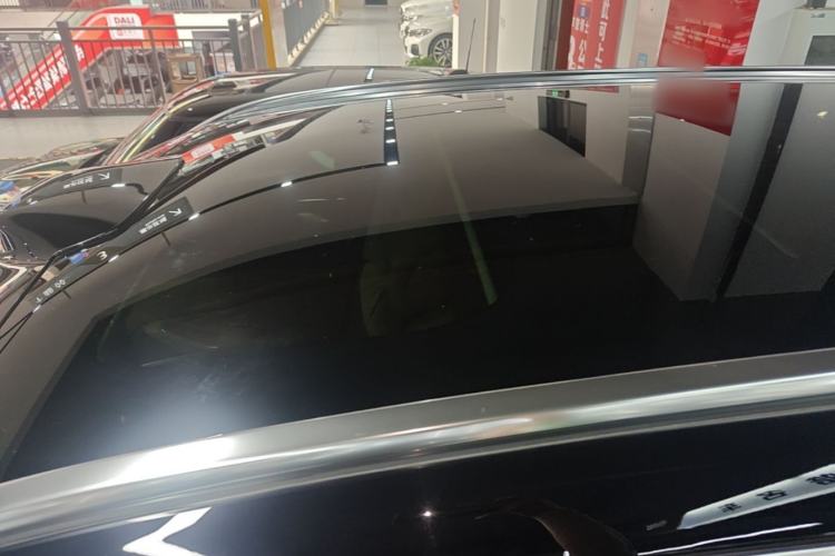 Used Hima AITO M8 2025 Extended-Range Max+ Version 53.4 kWh 6-Seater Edition Roof
