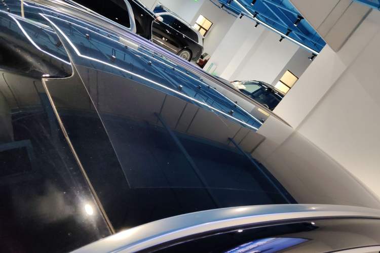Used Hima AITO M8 2025 Extended-Range Max+ Version 53.4 kWh 6-Seater Edition Roof