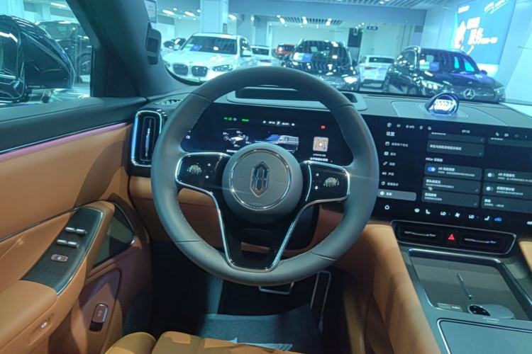 Used Hima AITO M8 2025 Extended-Range Max Version 37 kWh 5-Seater Steering Wheel