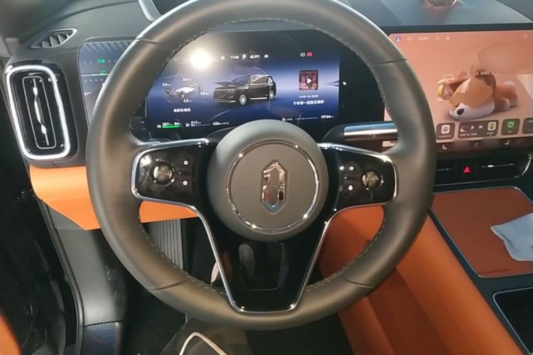 Used Hima AITO M8 2025 Extended-Range Max+ Version 53.4 kWh 6-Seater Edition Steering Wheel