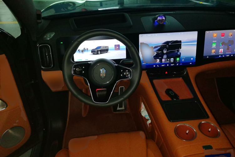 Used Hima AITO M8 2025 Extended-Range Max+ Version 53.4 kWh 6-Seater Edition Steering Wheel