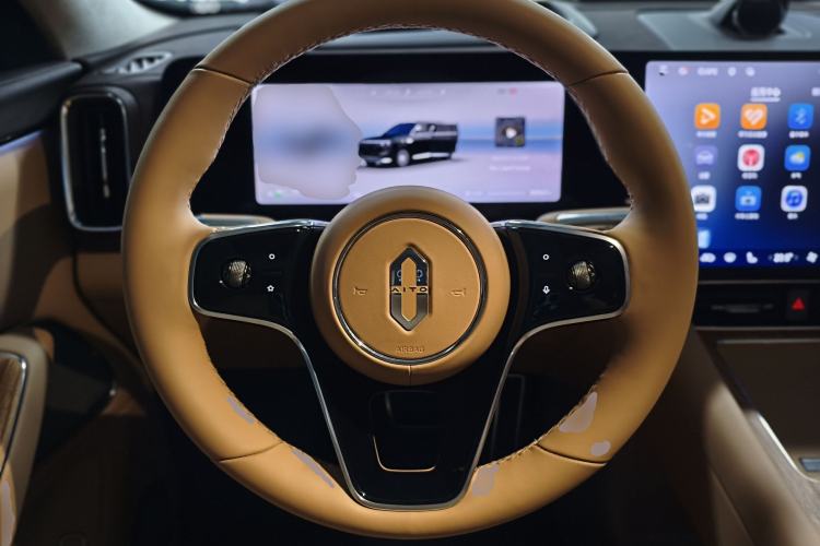 Used Hima AITO M8 2025 Extended-Range Ultra Version 53.4 kWh 6-Seater Edition Steering Wheel