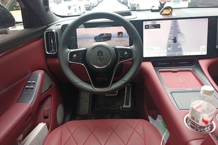 Used Hima AITO M8 2025 Model, Pure Electric Max+ Five-Seat All-Wheel-Drive Version Steering Wheel