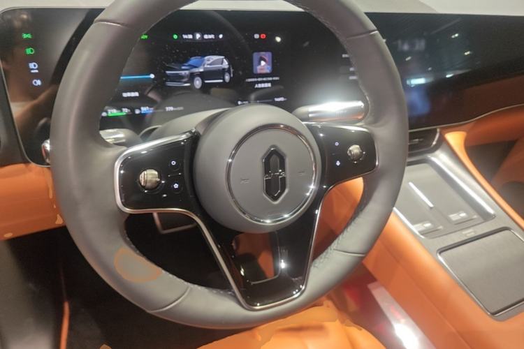 Used Hima AITO M8 2025 Extended-Range Max+ Version 53.4 kWh 6-Seater Edition Steering Wheel