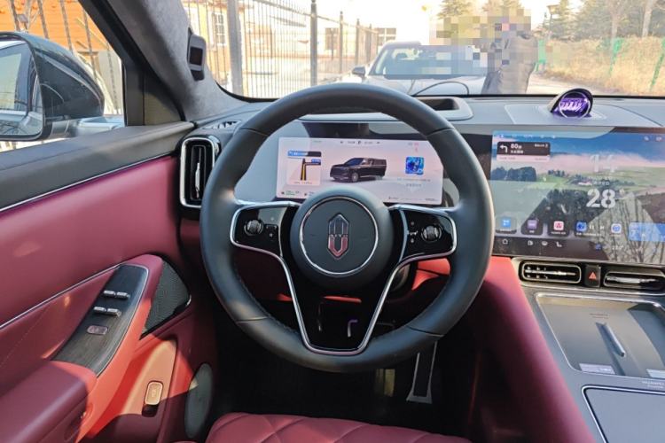 Used Hima AITO M8 2025 Extended-Range Max+ Version 53.4 kWh 5-Seater Edition Steering Wheel