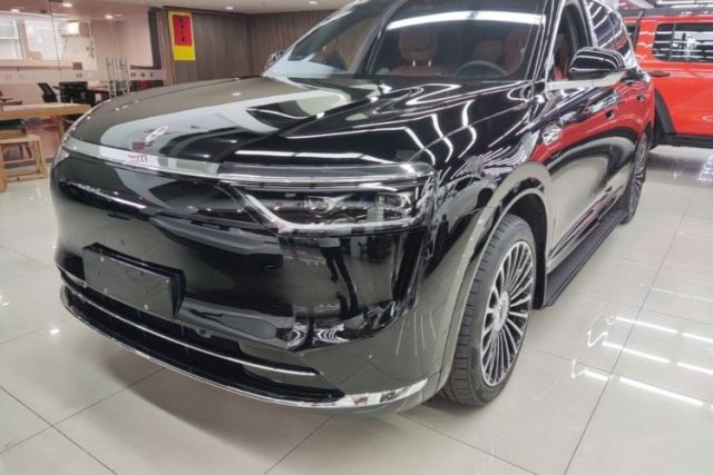 Used Hima AITO M8 2025 Extended-Range Max+ Version 53.4 kWh 5-Seater Edition