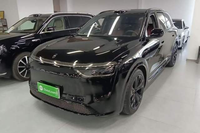 Used Hima AITO M8 2025 Model, Pure Electric Max+ Five-Seat All-Wheel-Drive Version