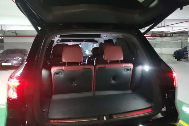Used Hima AITO M8 2025 Extended-Range Max+ Version 53.4 kWh 6-Seater Edition Trunk