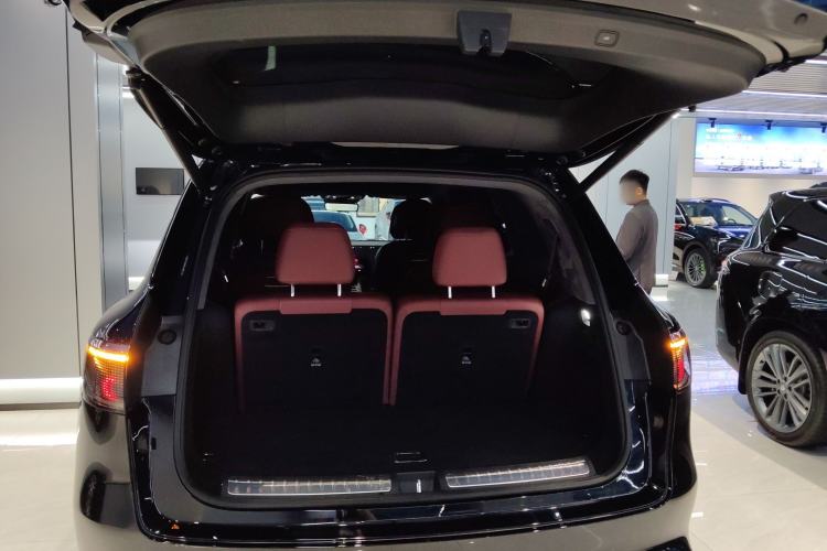 Used Hima AITO M8 2025 Extended-Range Max+ Version 53.4 kWh 6-Seater Edition Trunk