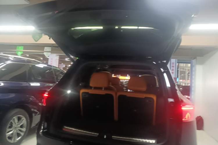 Used Hima AITO M8 2025 Model, Pure Electric Max+ Six-Seat Long-Range Version Trunk