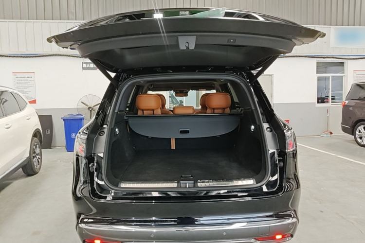 Used Hima AITO M8 2025 Extended-Range Max+ Version 53.4 kWh 5-Seater Edition Trunk