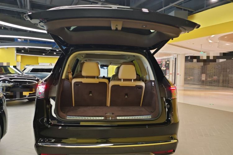 Used Hima AITO M8 2025 Extended-Range Ultra Version 53.4 kWh 6-Seater Edition Trunk
