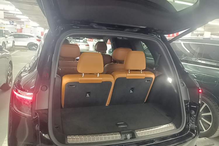 Used Hima AITO M8 2025 Extended-Range Max+ Version 53.4 kWh 6-Seater Edition Trunk