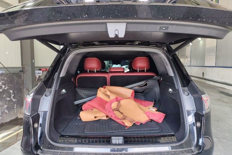 Used Hima AITO M8 2025 Extended-Range Max+ Version 53.4 kWh 5-Seater Edition Trunk