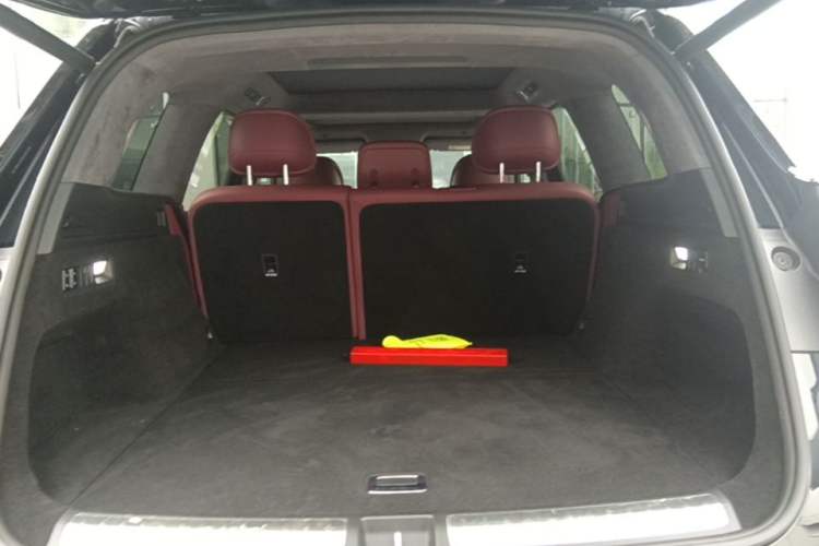 Used Hima AITO M8 2025 Extended-Range Ultra Version 53.4 kWh 5-Seater Edition Trunk