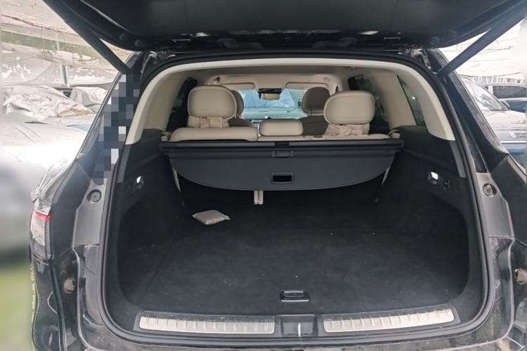 Used Hima AITO M8 2025 Extended-Range Max Version 37 kWh 5-Seater Trunk