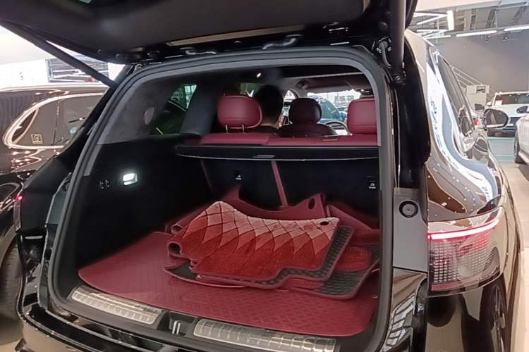 Used Hima AITO M8 2025 Extended-Range Max+ Version 53.4 kWh 5-Seater Edition Trunk