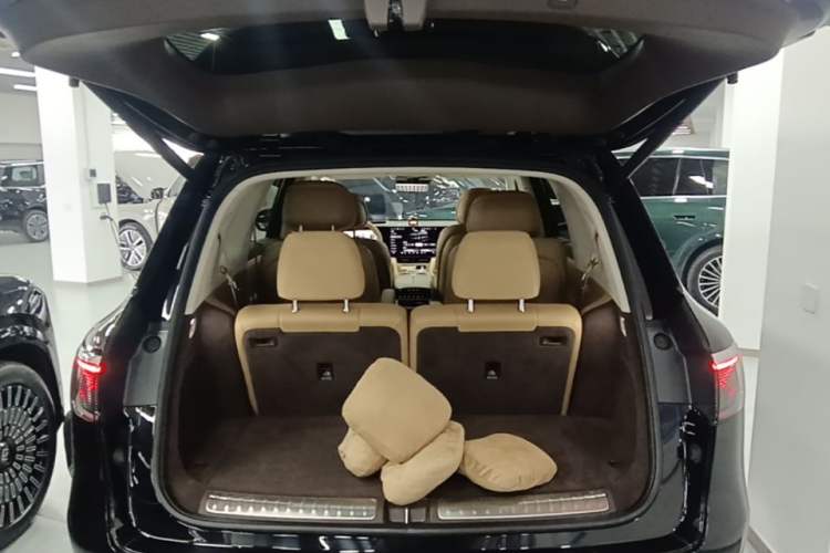 Used Hima AITO M8 2025 Extended-Range Ultra Version 53.4 kWh 6-Seater Edition Trunk
