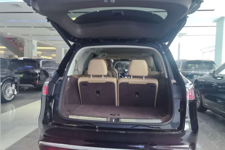 Used Hima AITO M8 2025 Extended-Range Ultra Version 53.4 kWh 6-Seater Edition Trunk