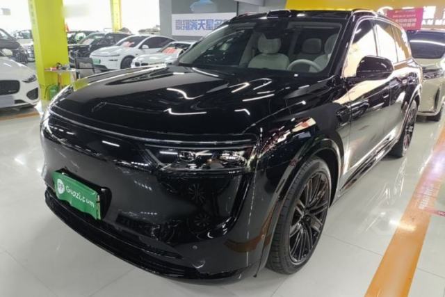 Hima AITO M8 2025 Model Range-Extender Max Edition 53.4 kWh, 5-seat version (896-line LiDAR) usado