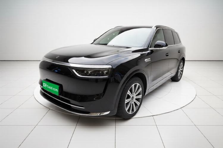 Hima AITO M8 2025 Extended-Range Max+ Version 53.4 kWh 6-Seater Edition
