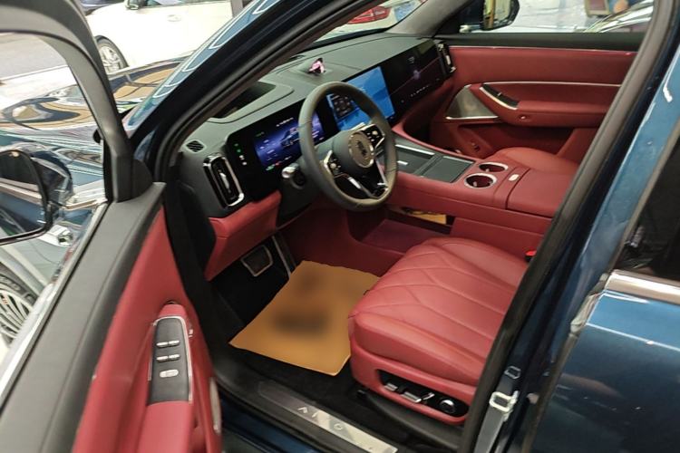 Used Hima AITO M8 2025 Extended-Range Ultra Version 53.4 kWh 5-Seater Edition Driver Seat