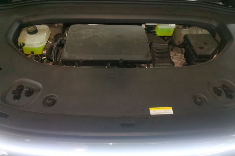 Used Hima AITO M8 2025 Extended-Range Max+ Version 53.4 kWh 5-Seater Edition Engine Bay