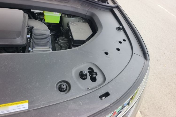 Used Hima AITO M8 2025 Extended-Range Max+ Version 53.4 kWh 6-Seater Edition Engine Bay Left