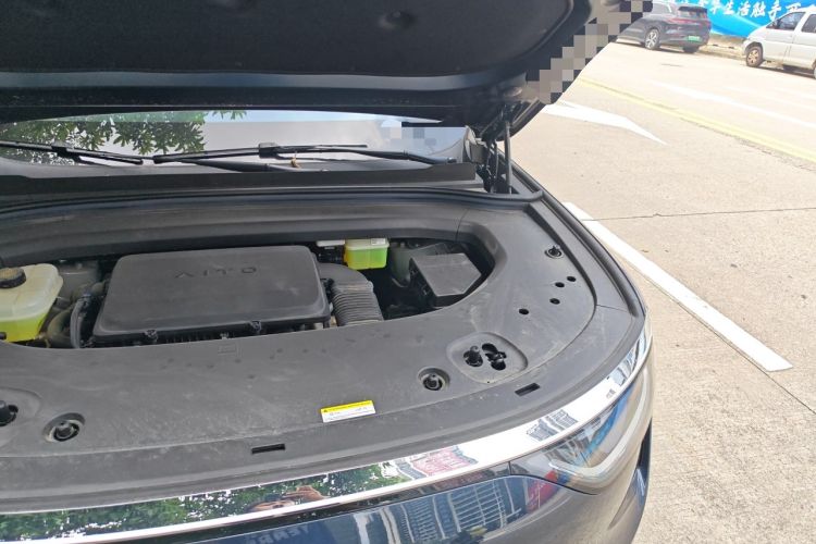 Used Hima AITO M8 2025 Extended-Range Max+ Version 53.4 kWh 5-Seater Edition Engine Bay Left