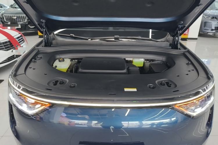 Used Hima AITO M8 2025 Extended-Range Ultra Version 53.4 kWh 5-Seater Edition Engine Bay