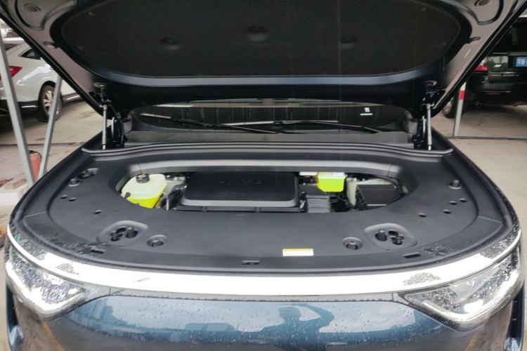 Used Hima AITO M8 2025 Extended-Range Ultra Version 53.4 kWh 6-Seater Edition Engine Bay