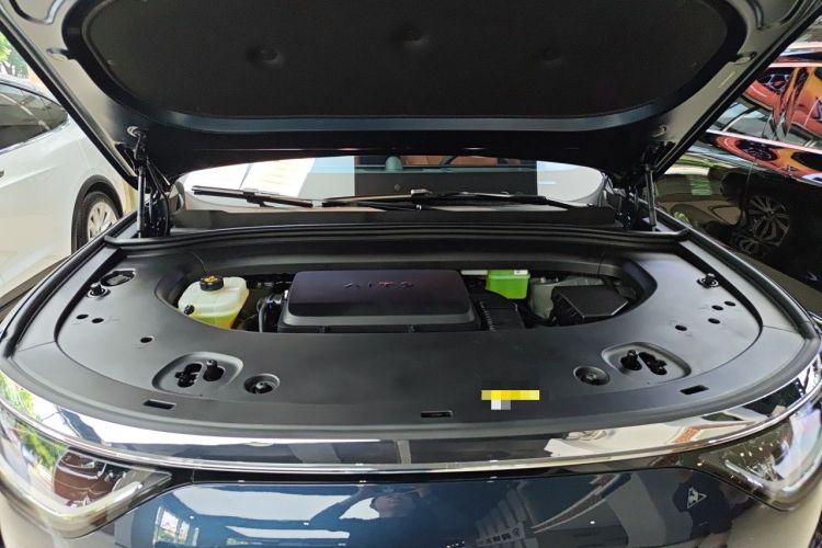 Used Hima AITO M8 2025 Extended-Range Max+ Version 53.4 kWh 6-Seater Edition Engine Bay