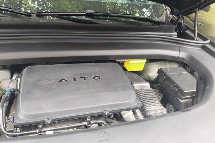 Used Hima AITO M8 2025 Extended-Range Max+ Version 53.4 kWh 6-Seater Edition Engine Bay