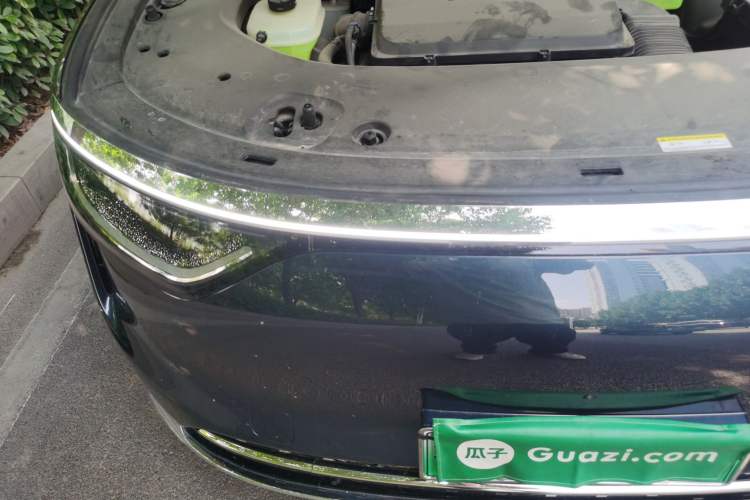 Used Hima AITO M8 2025 Extended-Range Max+ Version 53.4 kWh 6-Seater Edition Engine Bay Right