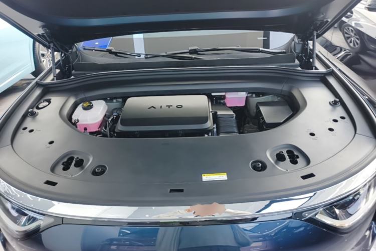 Used Hima AITO M8 2025 Extended-Range Max+ Version 53.4 kWh 5-Seater Edition Engine Bay